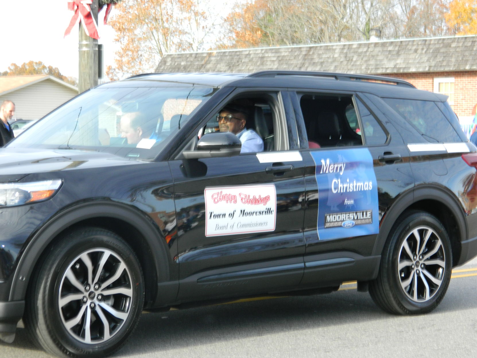 Mooresville Christmas Parade (73).JPG
